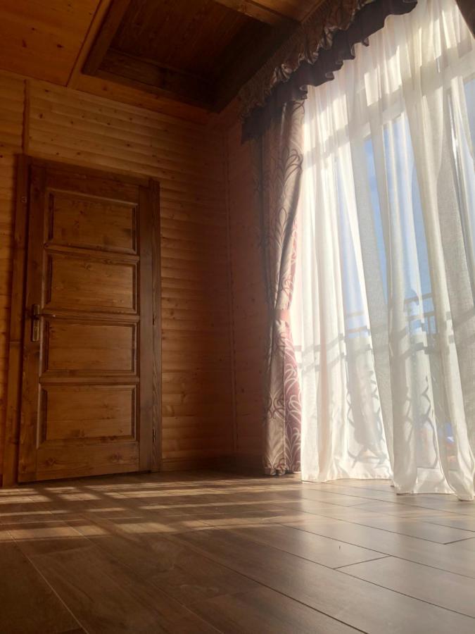 Apartment Solnce Karpat Polyana (Transcarpathia)